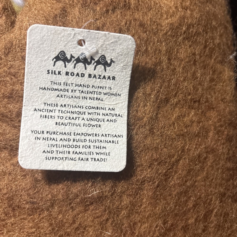 NWT  Horse Hand Puppet Handmade Felt Wool Silk Road Bazaar Hand Made Natural - Picture 4 of 5